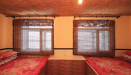 Economy Triple Room