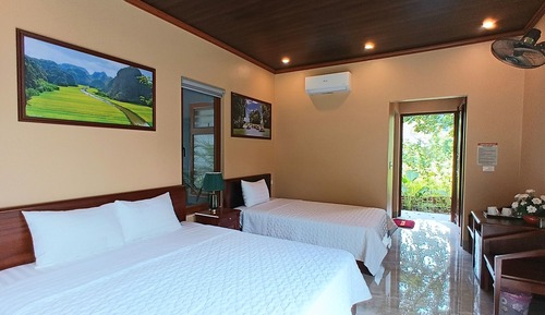 Standard Triple Room, Balcony, Mountain View