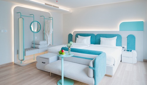 Premium Twin City View + Free Minibar