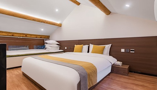 Exclusive Loft