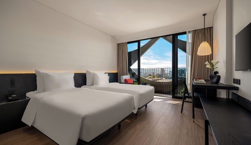 King Room River Front