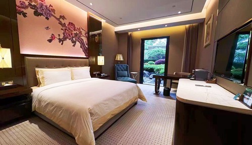 Elite Double Room, 1 King Bed, Housekeeping, Courtyard Area