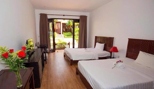 Superior Twin Room, Garden View