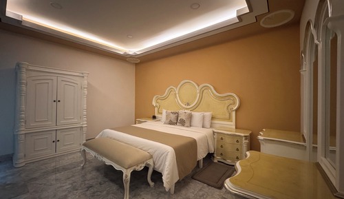 Master Suite Reyna