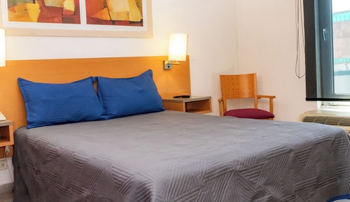 Classic Room, City View
