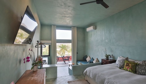 Luxury Triple Room