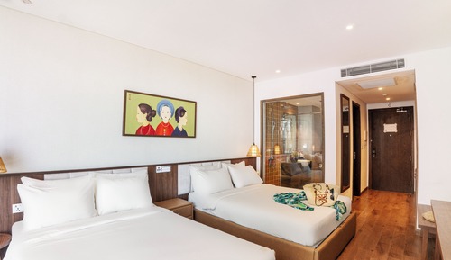 Business Quadruple Room, Garden View