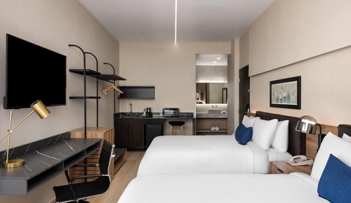 Junior Suite, 1 King Bed or 2 Queens, Non-Smoking