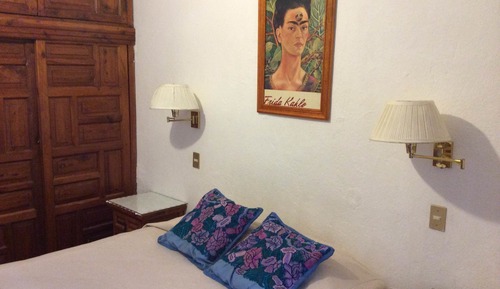 Standard Room, 1 Queen Bed