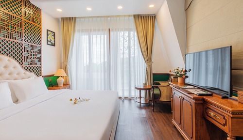 Deluxe Double Room, Balcony, Garden View