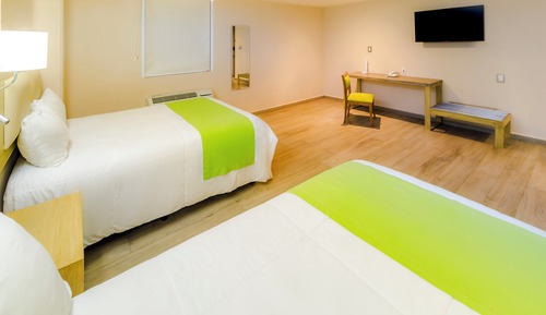 Accessible Triple Room
