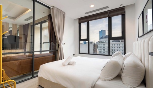 Deluxe Apartment, 3 Bedrooms, Balcony, City View