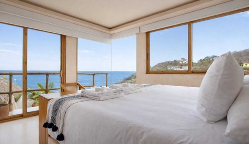 Deluxe Room, Ocean View