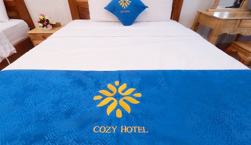 City Triple Room