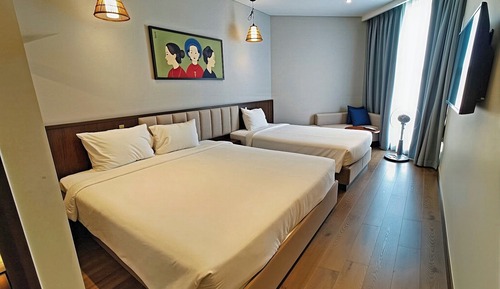 Deluxe Triple Room, Lake View