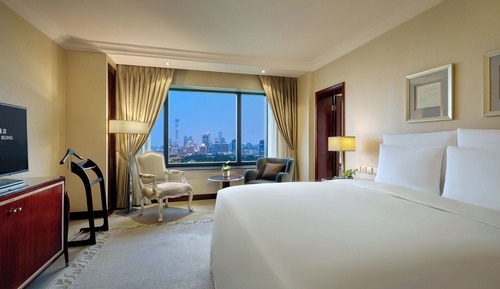 Deluxe Double Room, 1 King Bed, Non Smoking, River View