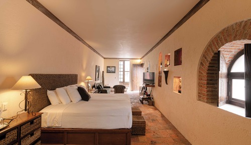 Master suite