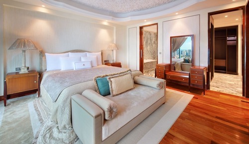 Executive Suite, Club Lounge Access, Free Minibar, City View