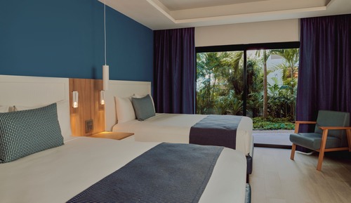 Premium Deluxe Single Room