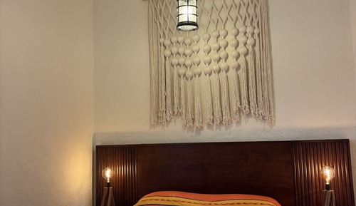 Deluxe Room, 1 Queen Bed, Private Bathroom, Courtyard View (Las Galerias Deluxe #2)