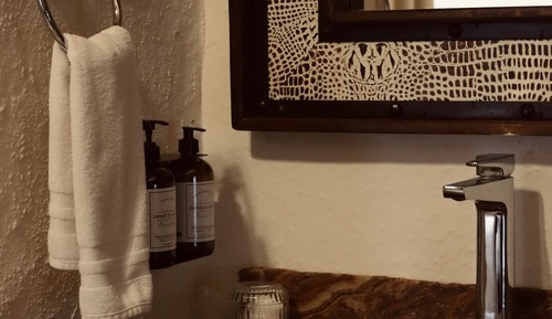 Deluxe Double Room, Private Bathroom (Cielito Lindo)