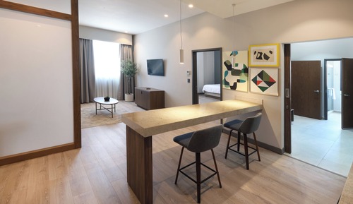 Suite, Multiple Beds