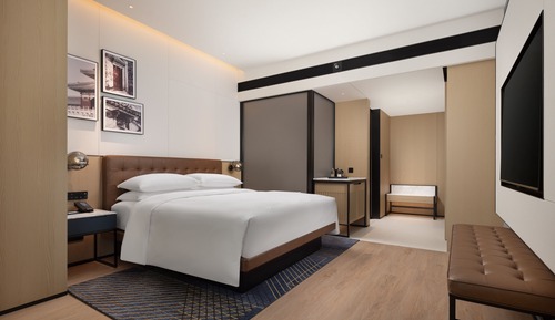 Room, 1 King Bed, City View