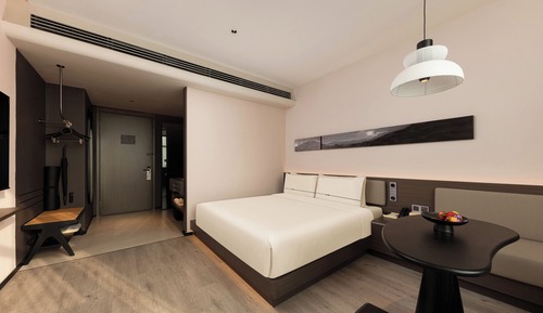 Premier Double Room, City View
