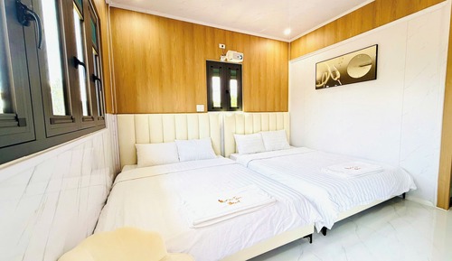 Family Quadruple Room, Patio, Courtyard View