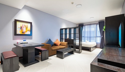 Comfort Apartment, City View