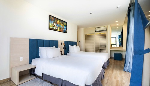 Villa, 3 Bedrooms, Patio, Courtyard View