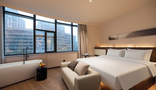 Luxury Double Room, City View