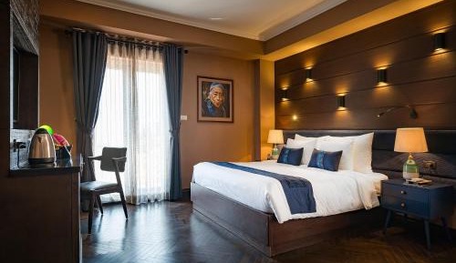 Deluxe Room with Balcony