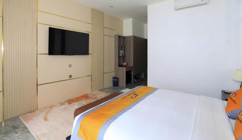 Suite with Private Pool