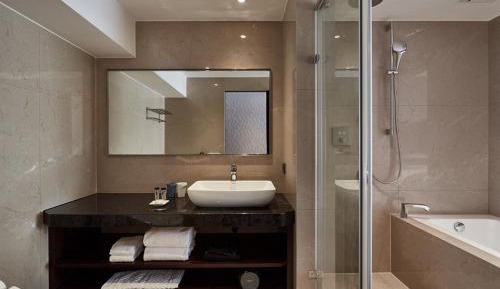 Triple Room with Bath