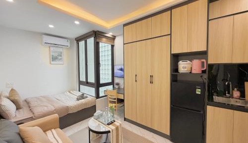 Studio Apartment