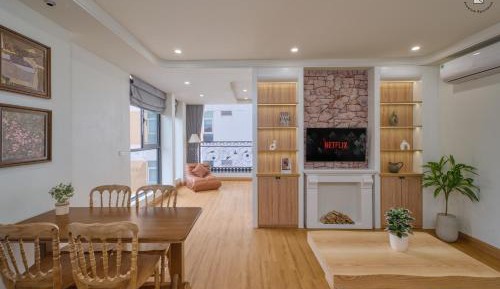 Studio Apartment with Balcony