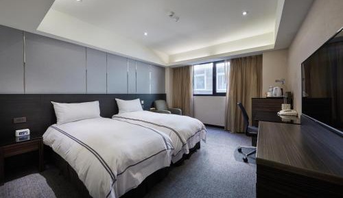 Superior Twin Room