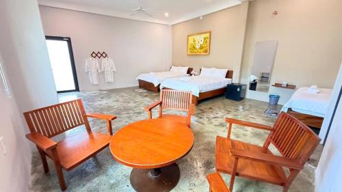 Double Room with Mountain View