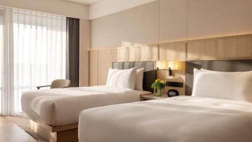 Premium King Room with Sea View