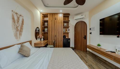 Double Room with Balcony and Sea View