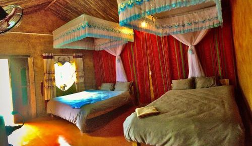 Quadruple Room with Private Bathroom