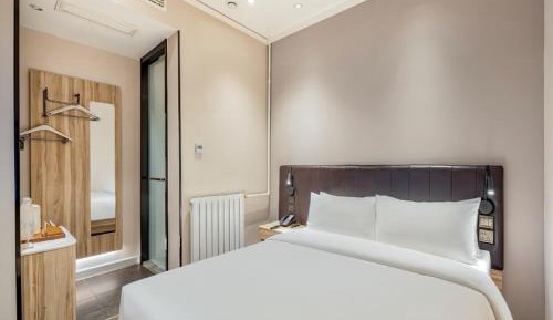 Economy Double Room