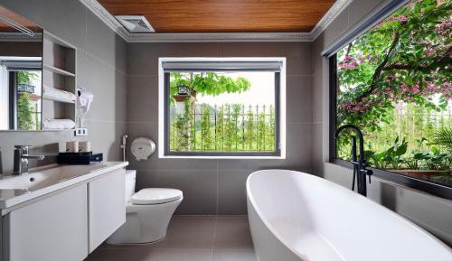 Twin Room with Mountain View