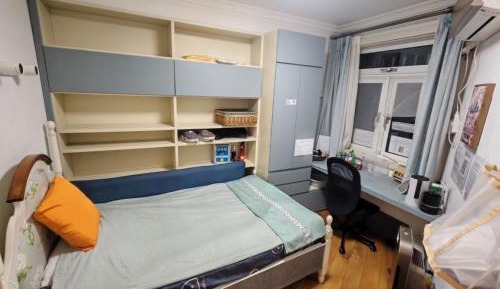 Single Room with Private External Bathroom