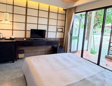 Double Room with Garden View