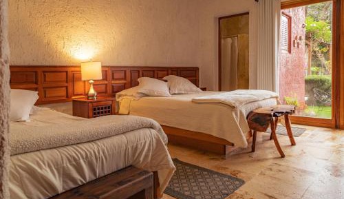 Standard Twin Room with Garden View