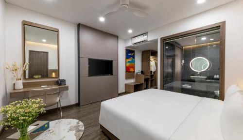 Superior King Room