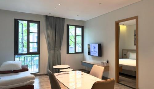One-Bedroom Deluxe Apartment