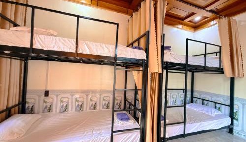 Bed in 6-Bed Mixed Dormitory Room